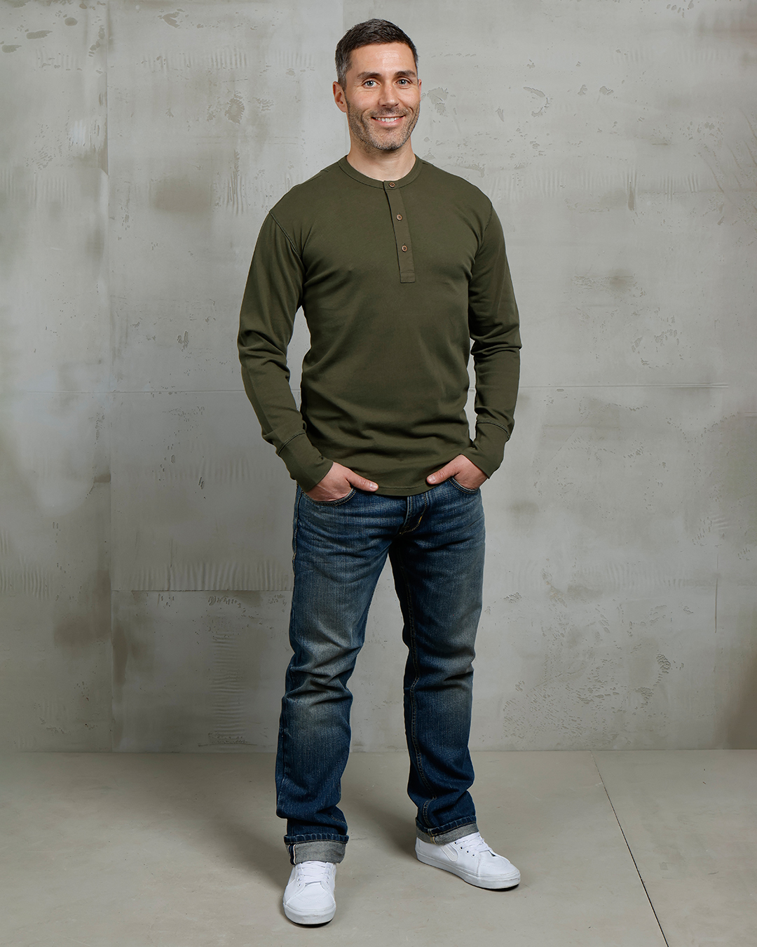 1927 Henley Shirt long sleeve Mojave green