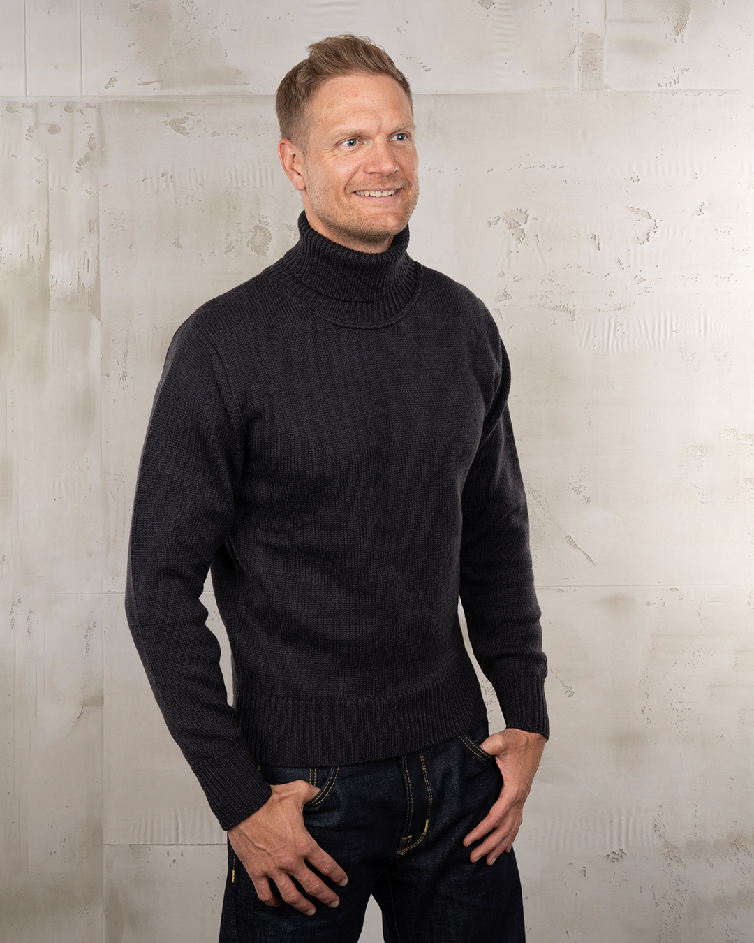 1923 Turtle Neck Anthracite