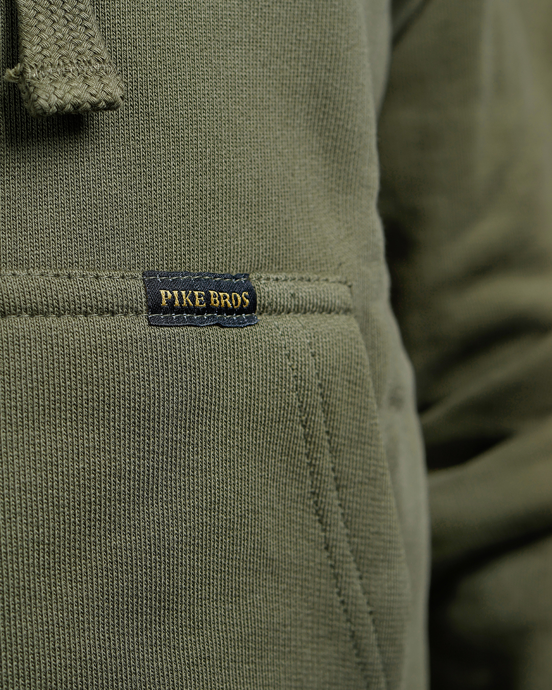 1965 PT Hoody olive