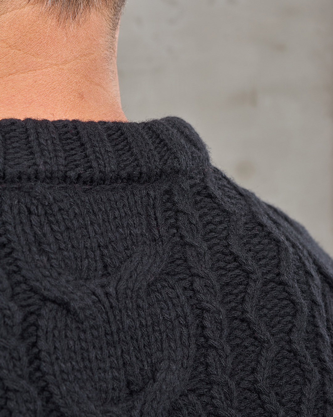 1946 Mountaineer Sweater Black