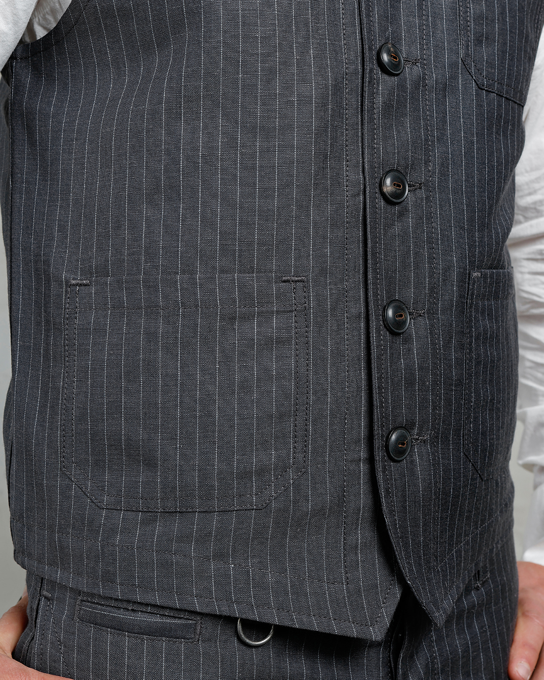 1937 Roamer Vest Chicago Grey