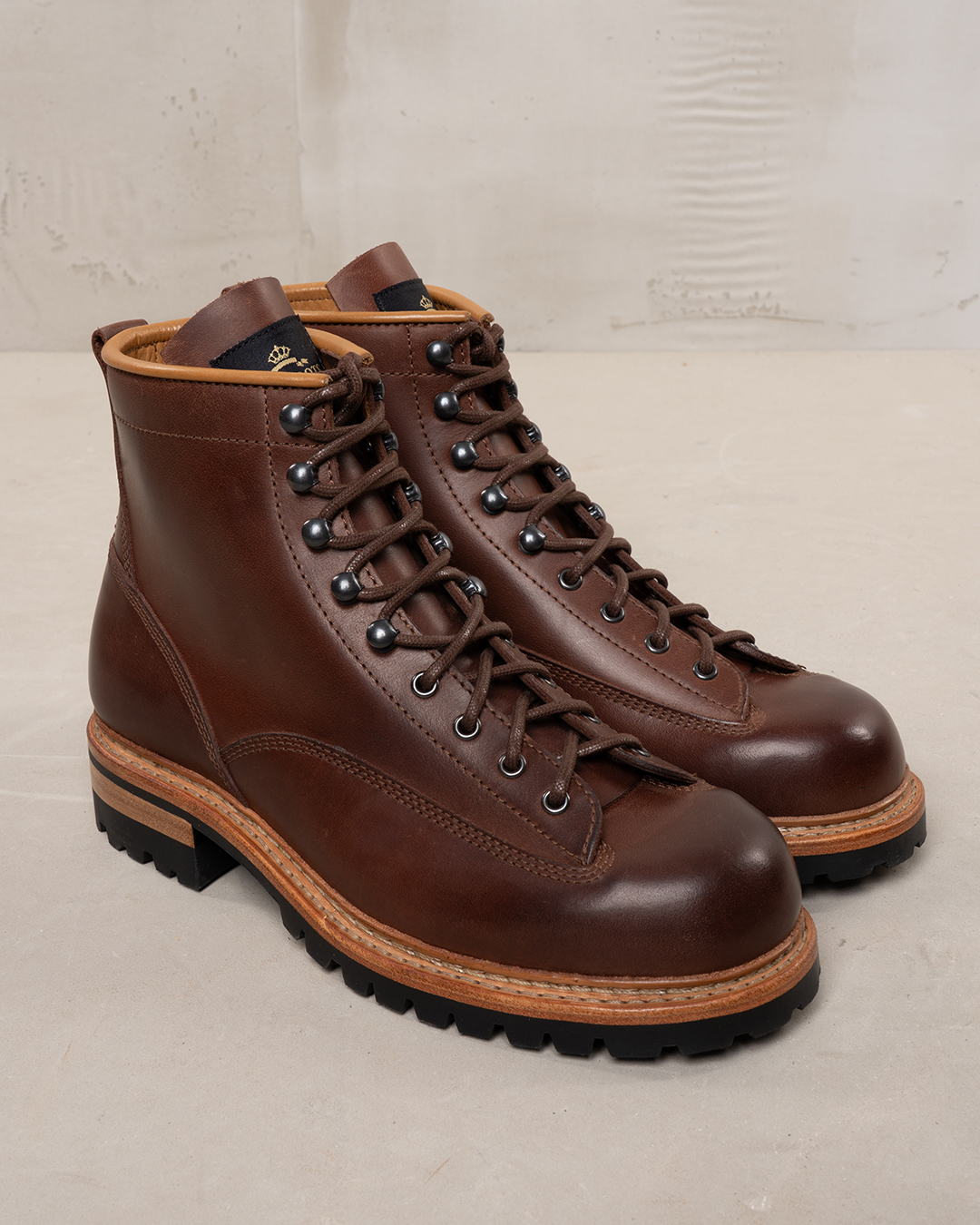 1946 Mountaineer Boots Bourbon