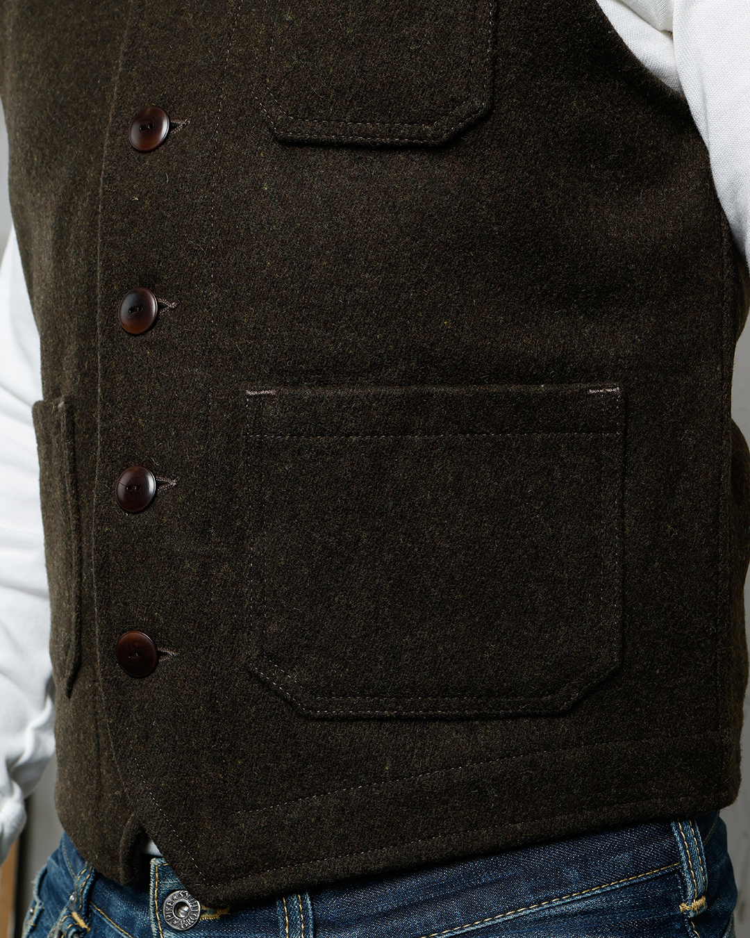 1937 Roamer Vest Beaver green