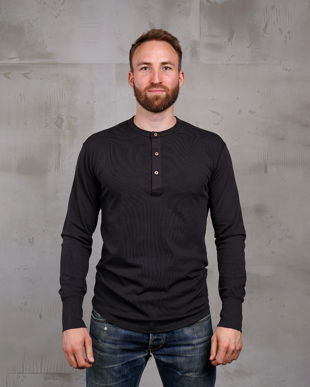 1927 Henley Shirt Long Sleeve Faded Black