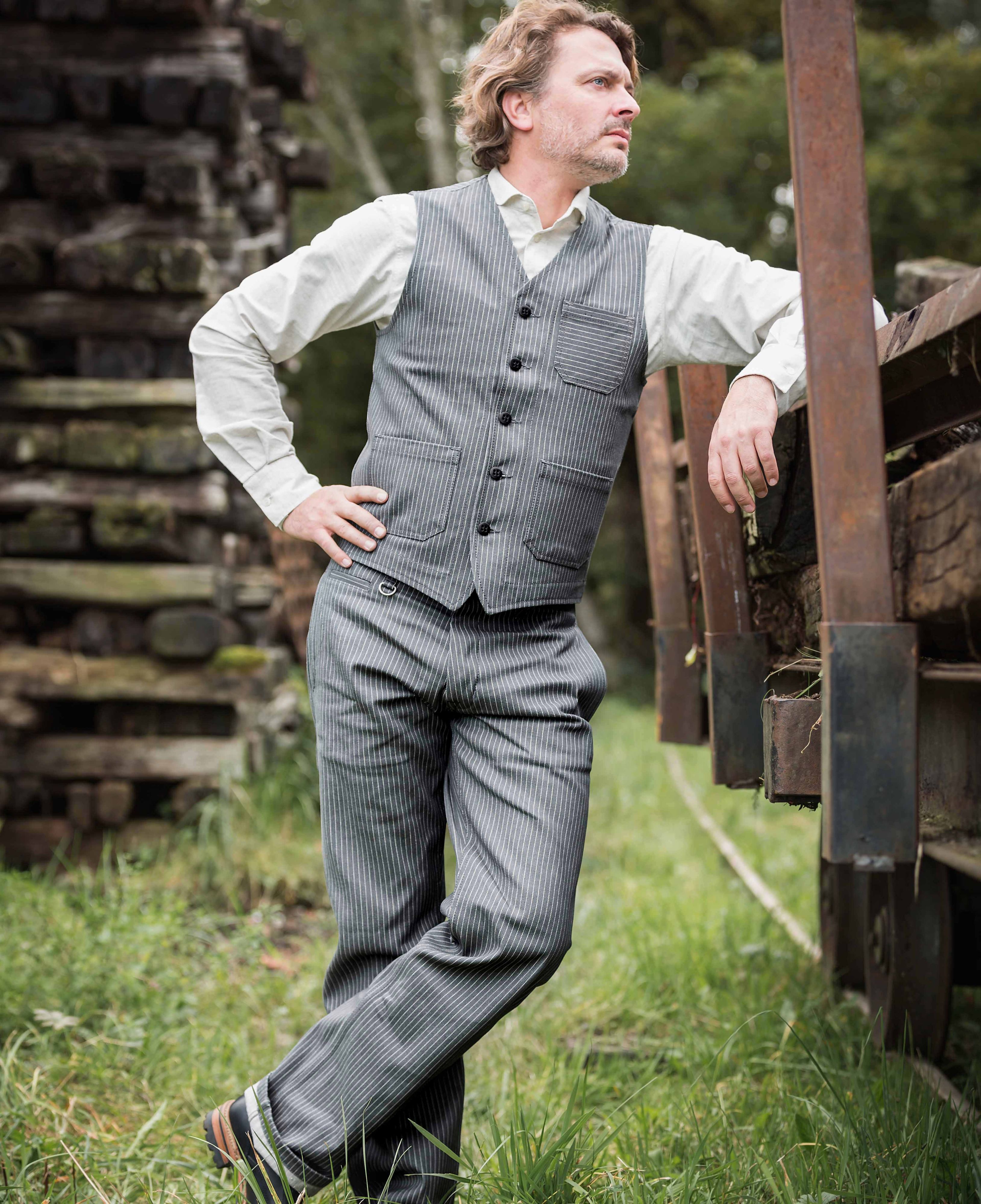 1937 Roamer Vest grey wabash