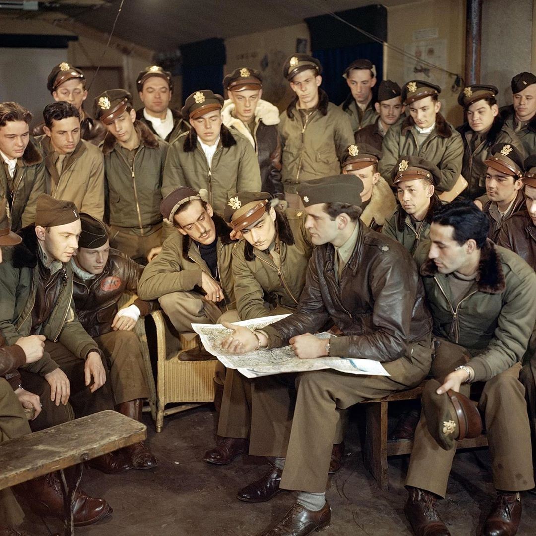 B10 Flight Jacket – The Jacket That Won The War B10 Jacke Original Aufnahmen