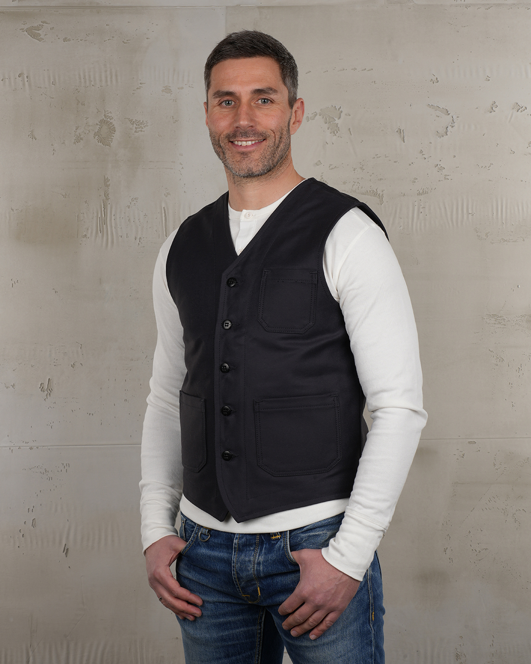 1937 Roamer Vest Elephant Skin asphalt grey