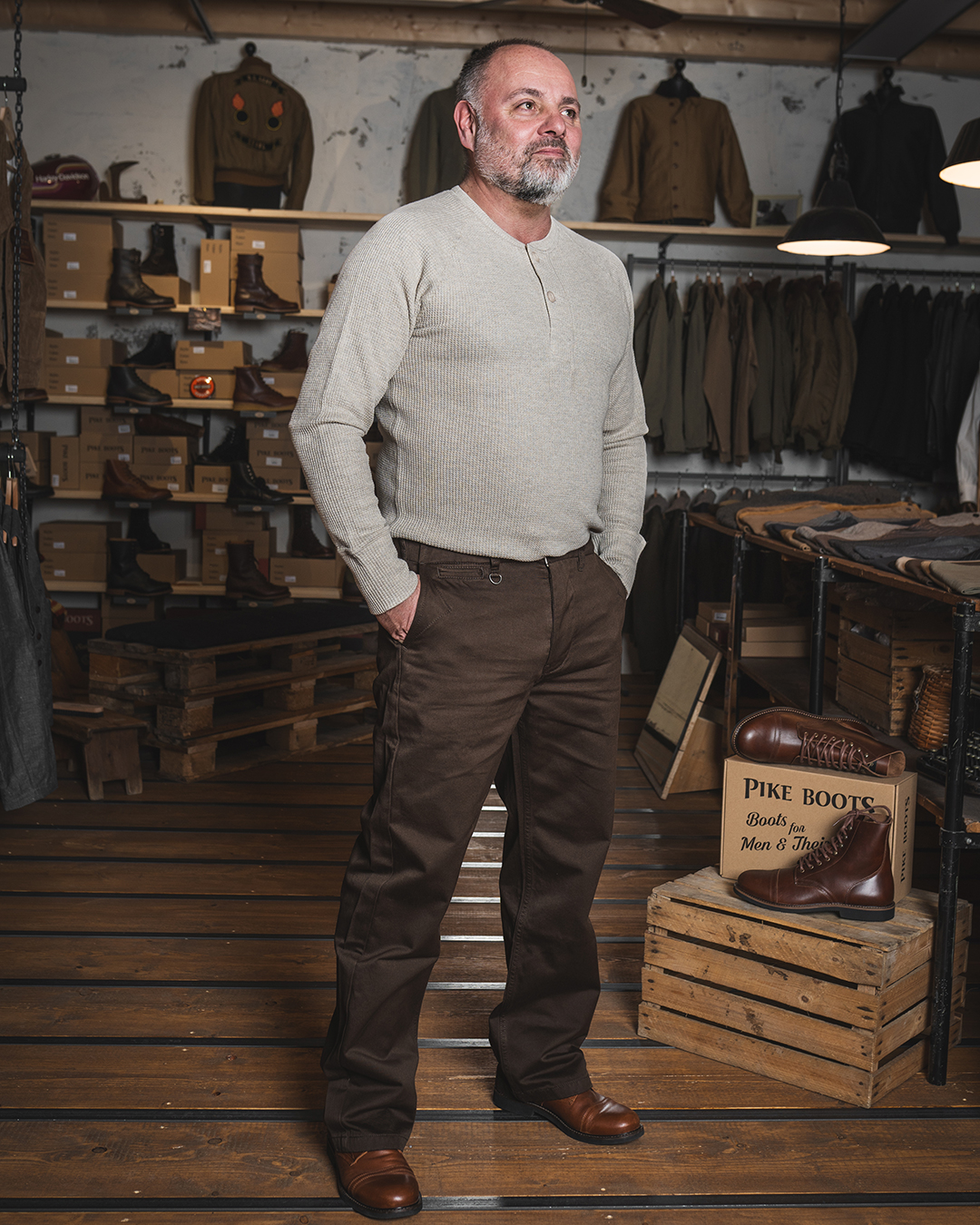 1940 Service Chino Leesville brown O&E 1940 Service Chino Leesville brown O&E