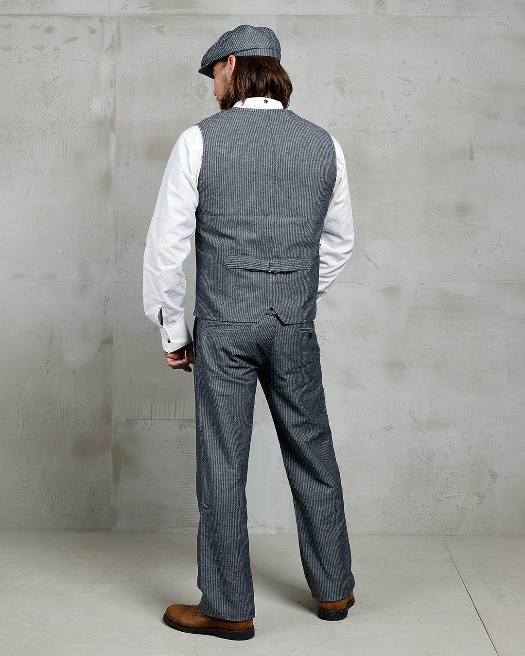 1905 Hauler Vest Grey Striped Linen