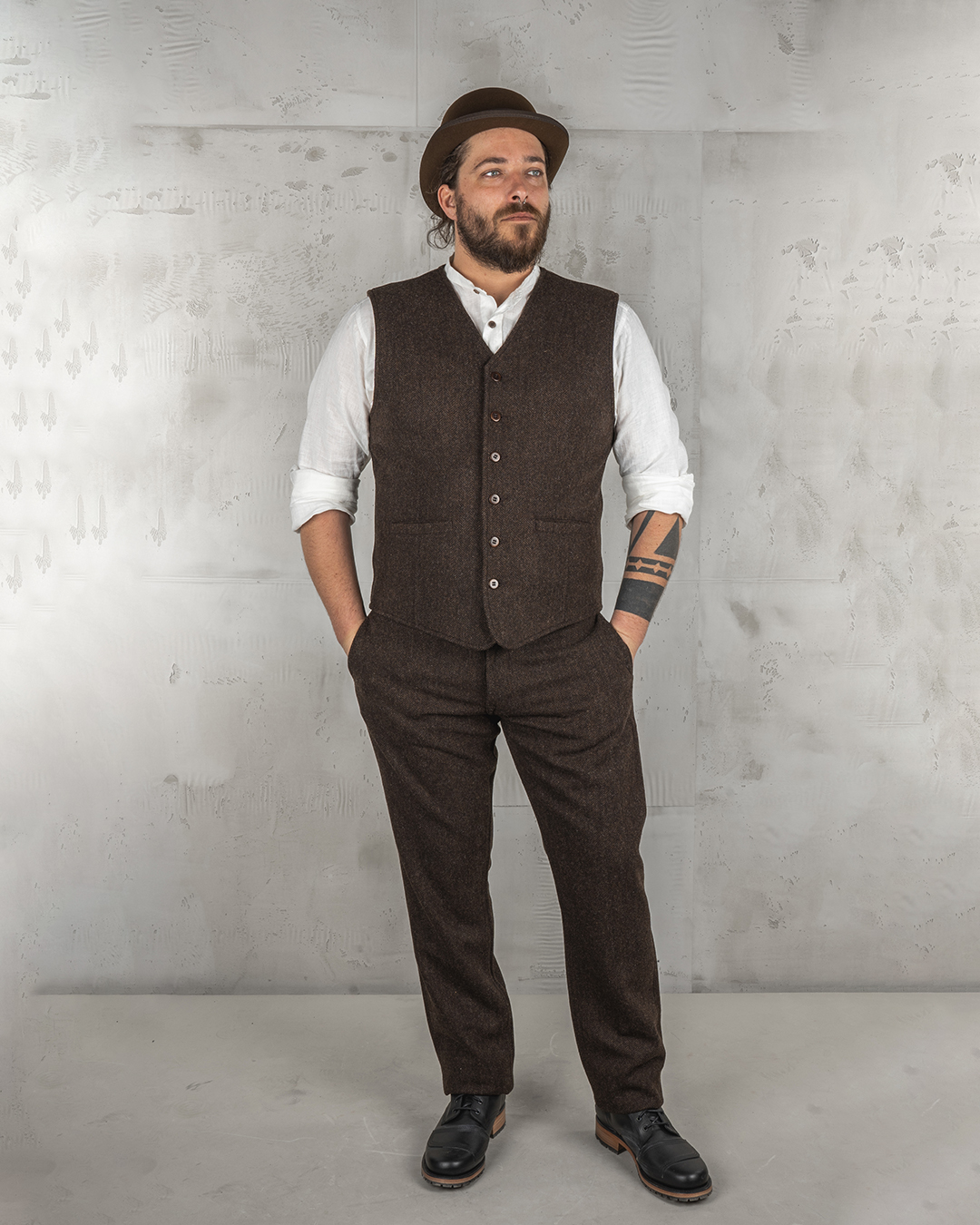 1905 Hauler Vest Upland brown