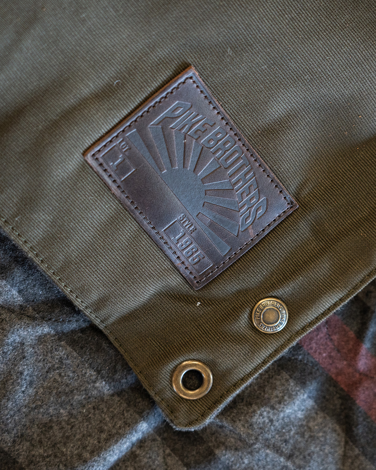 1965 Survival Blanket Waxed Olive