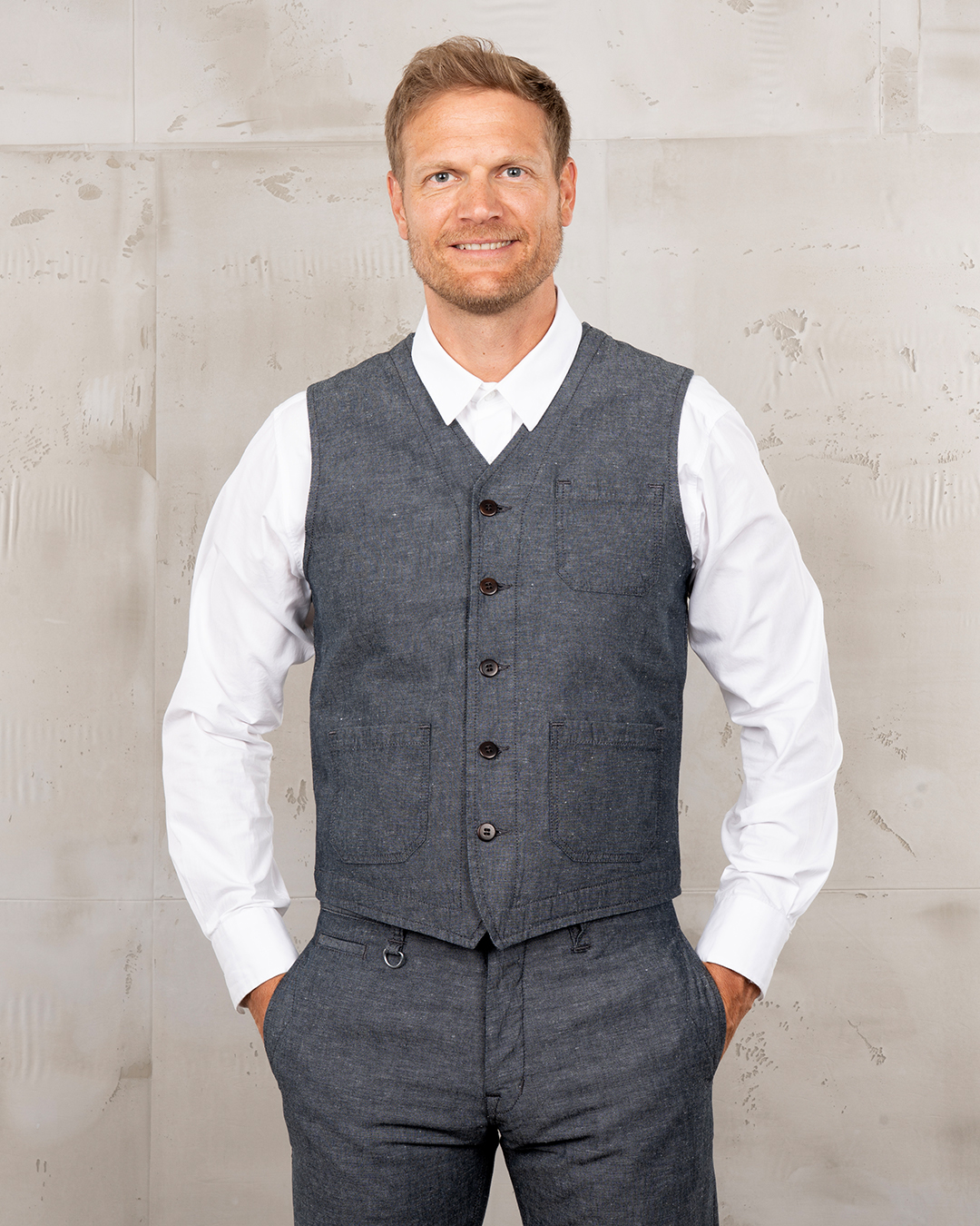 1937 Roamer Vest Smoke Grey