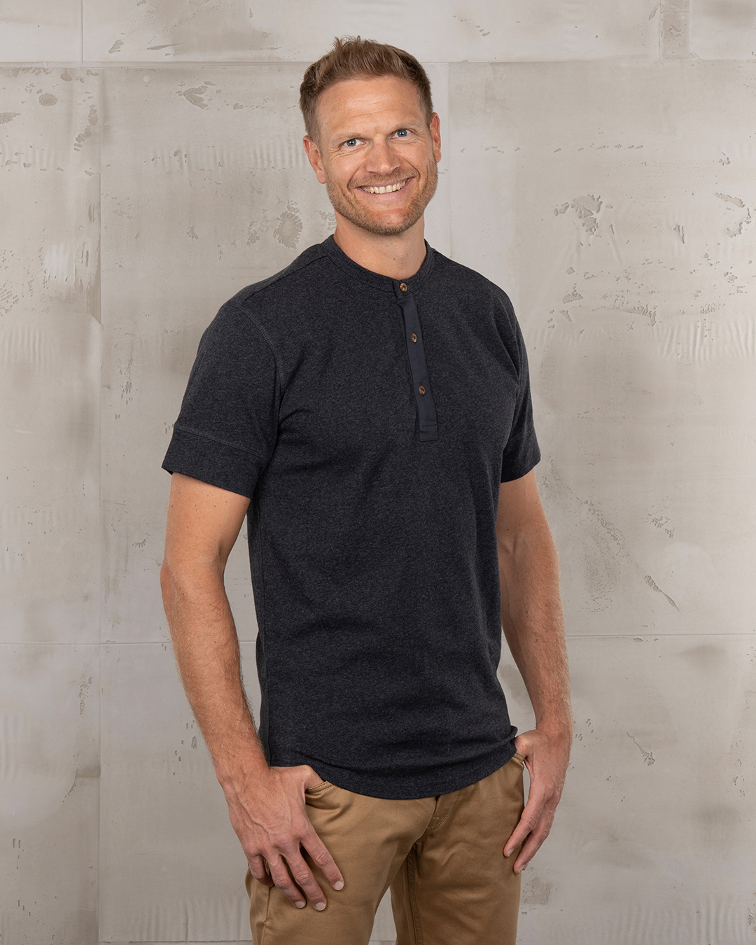 1927 Henley Shirt short sleeve iron grey