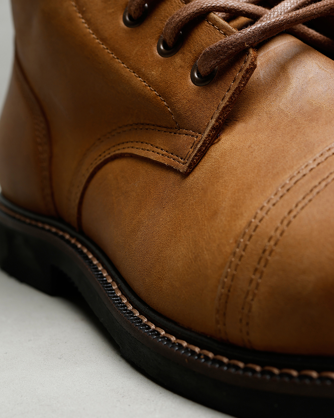 1966 Low Quarters Camel