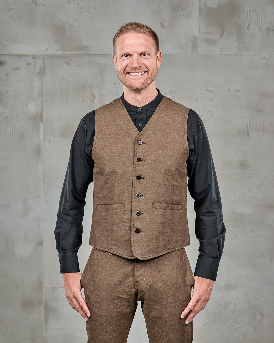 1905 Hauler Vest Raymond Brown