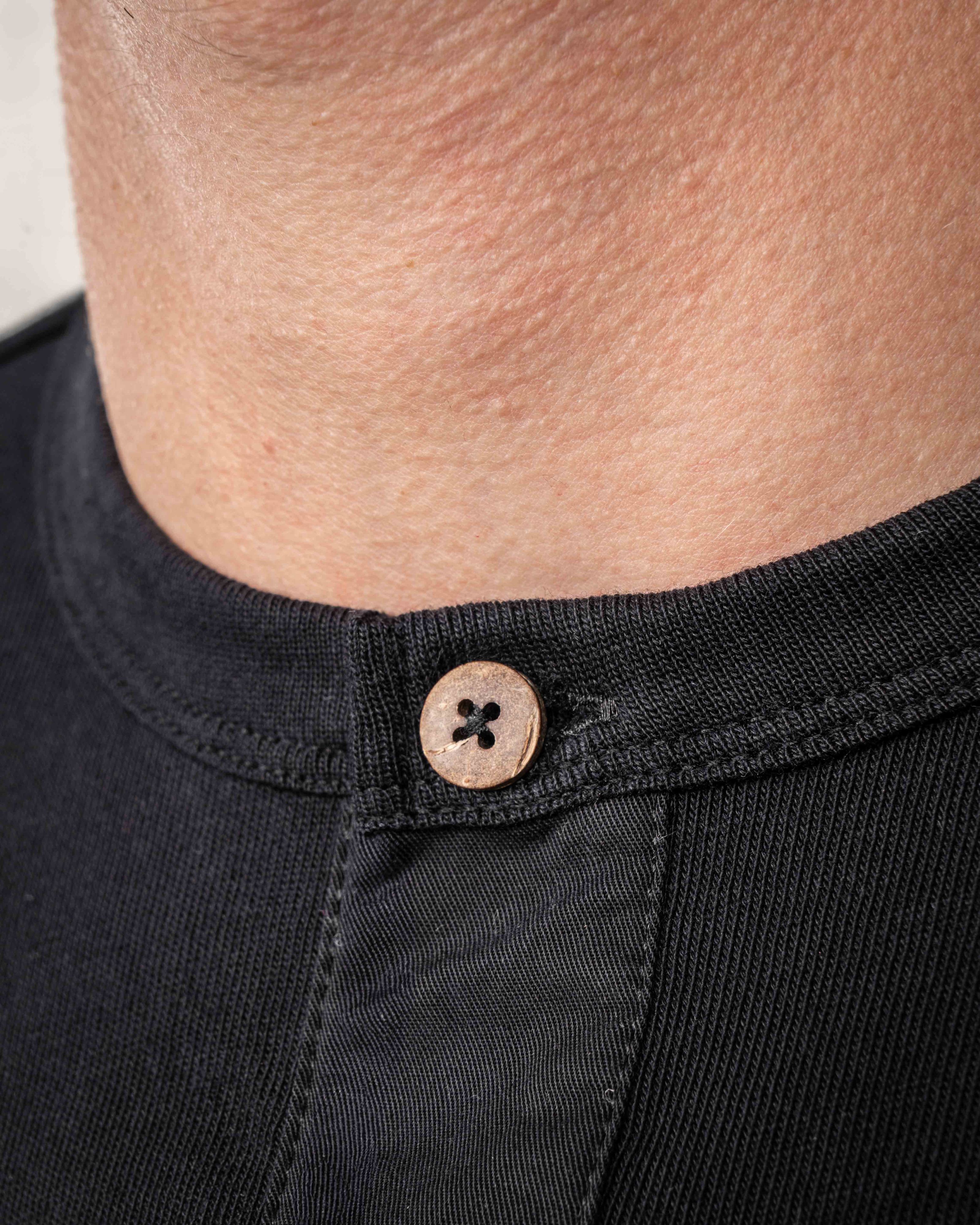 1927 Henley Shirt Long Sleeve Deep Black
