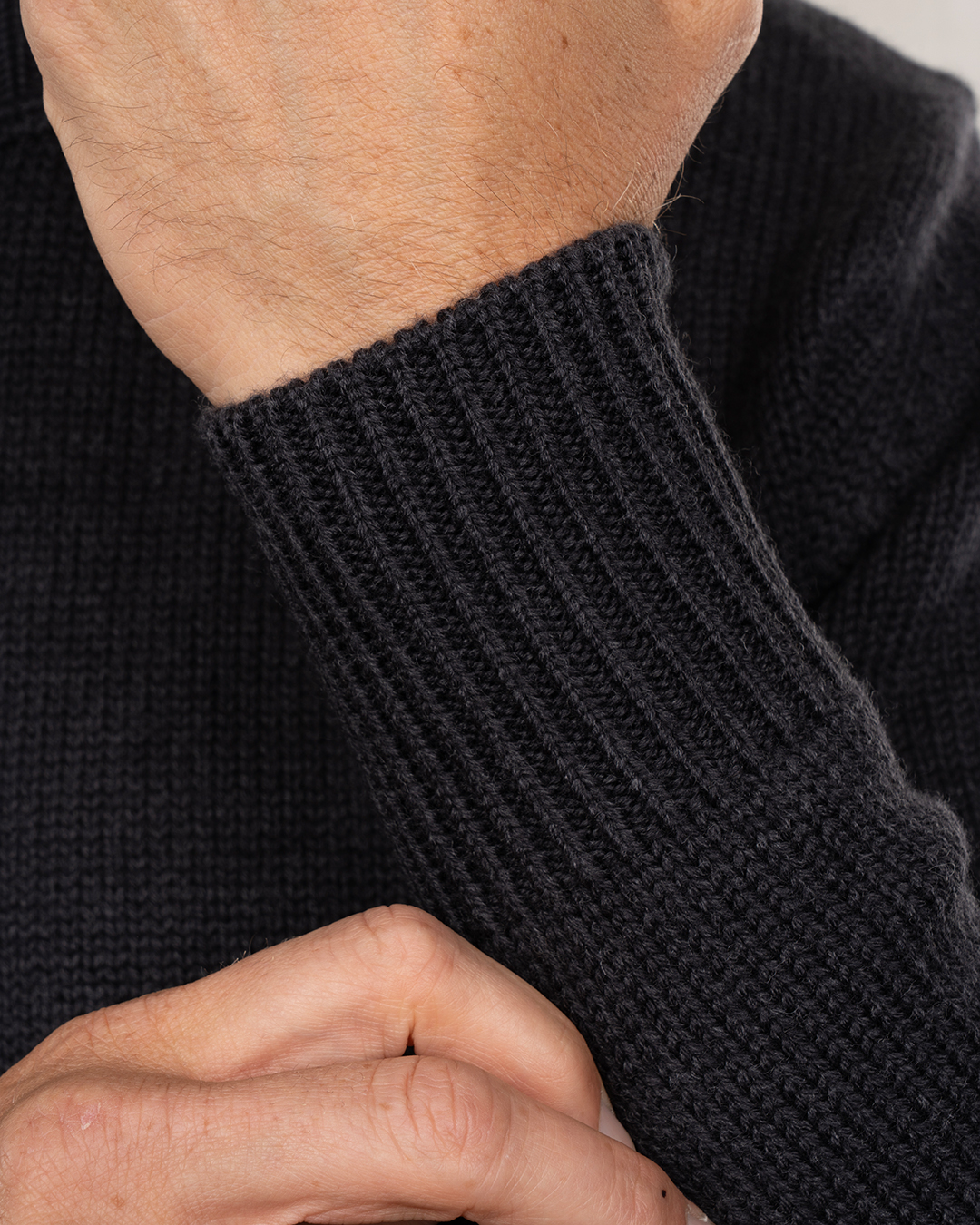 1923 Turtle Neck Anthracite