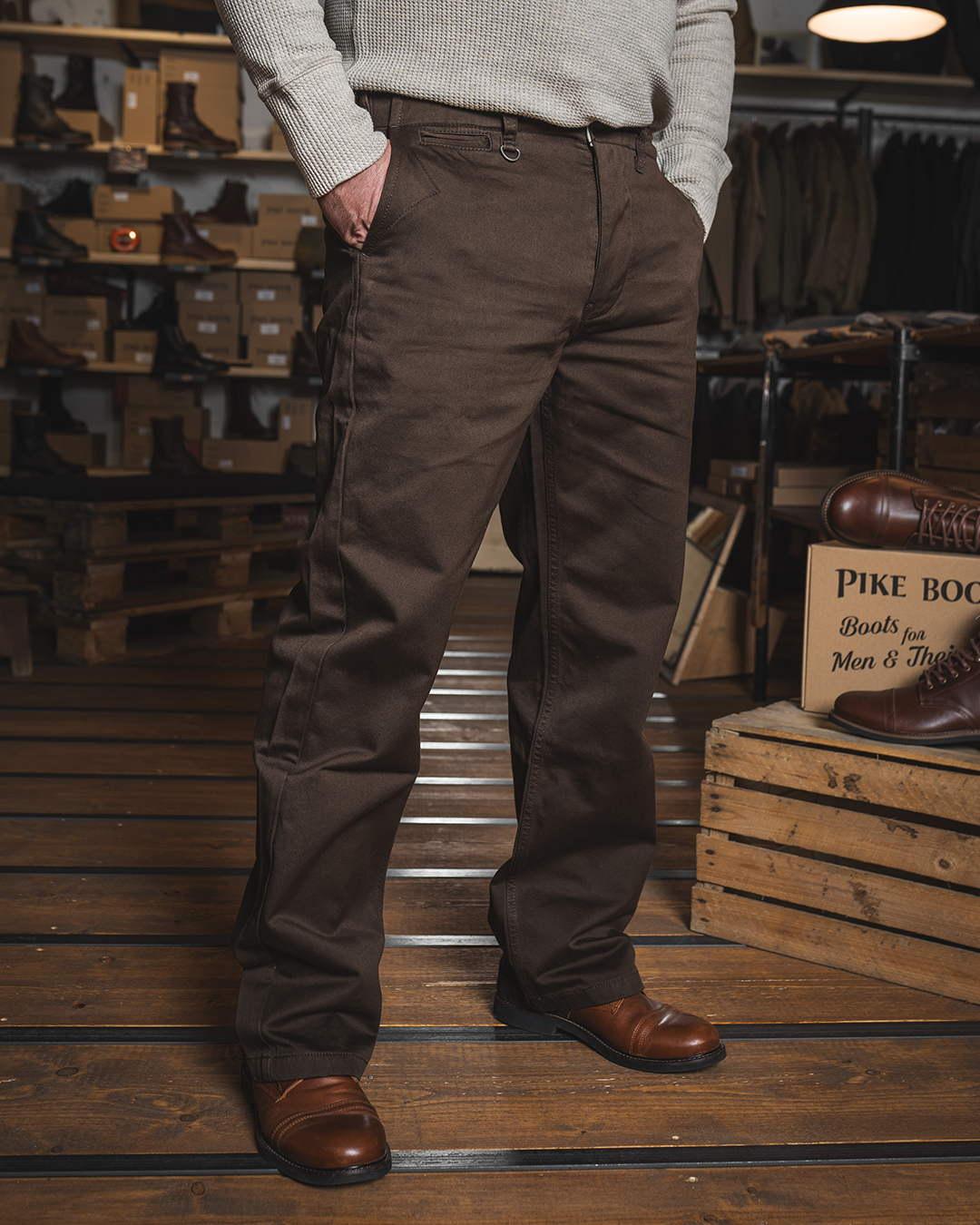 1940 Service Chino Leesville brown O&E 1940 Service Chino Leesville brown O&E