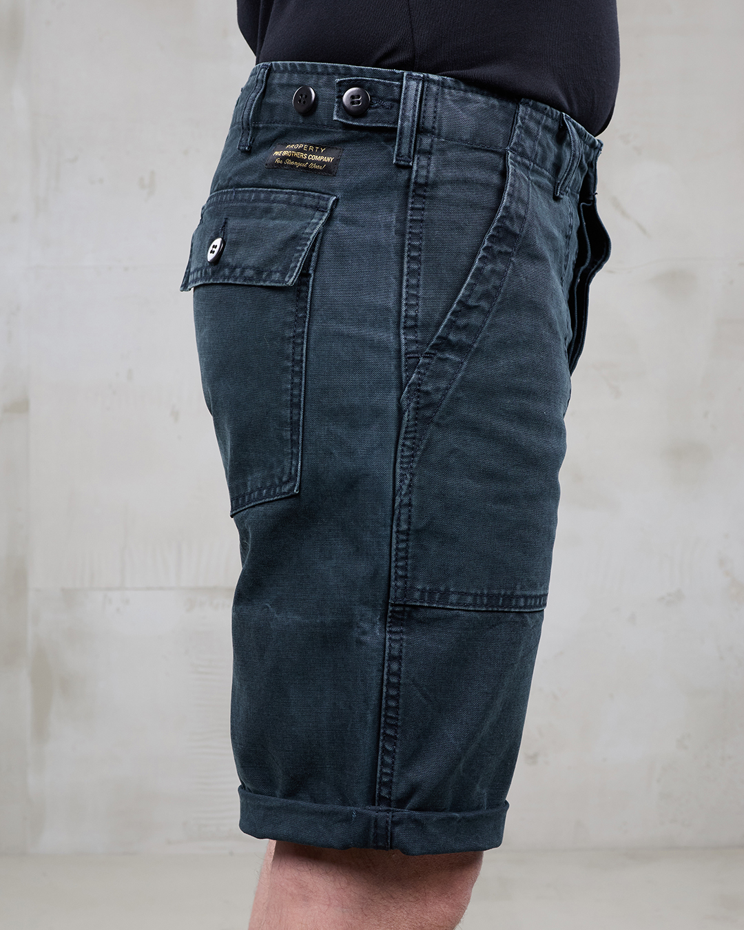 1962 OG-107 Short Grease Black