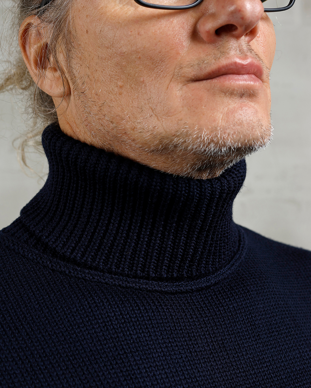 1923 Turtle Neck Dark Navy