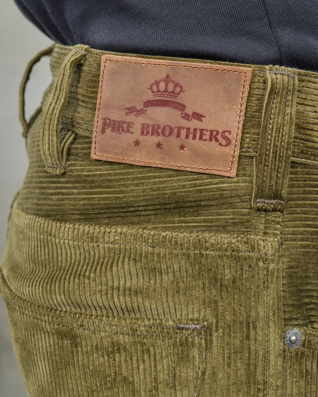 1958 Roamer Pant olive cord