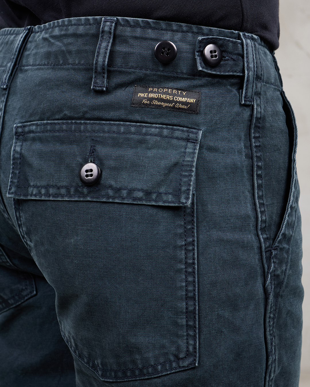 1962 OG-107 Short Grease Black