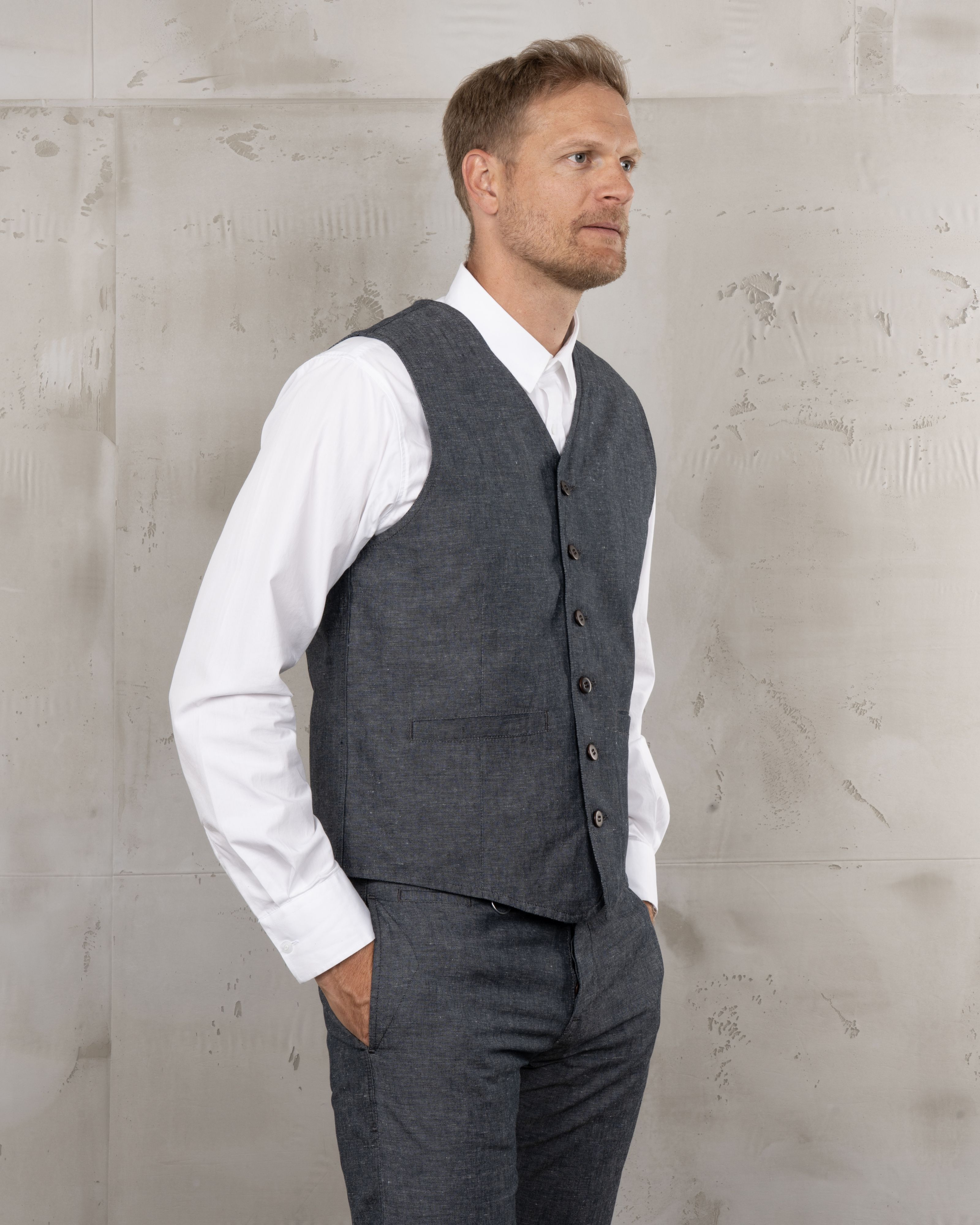 1905 Hauler Vest Smoke Grey Hauler Vest Smoke Grey