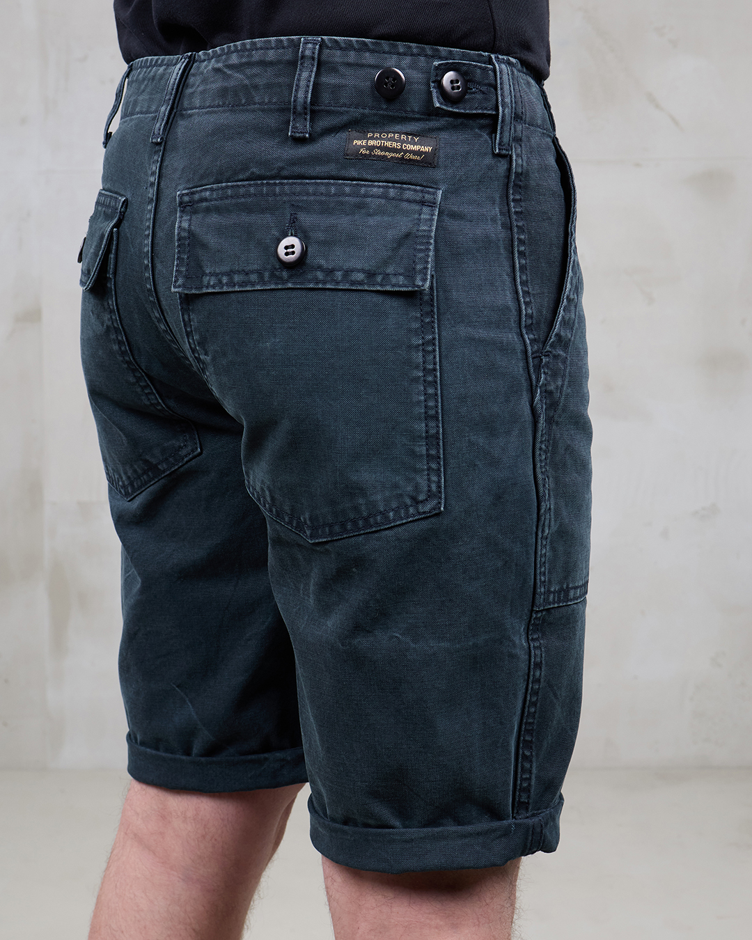 1962 OG-107 Short Grease Black