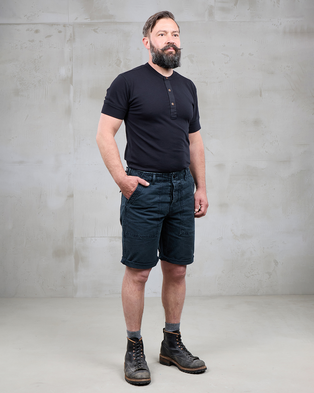 1962 OG-107 Short Grease Black