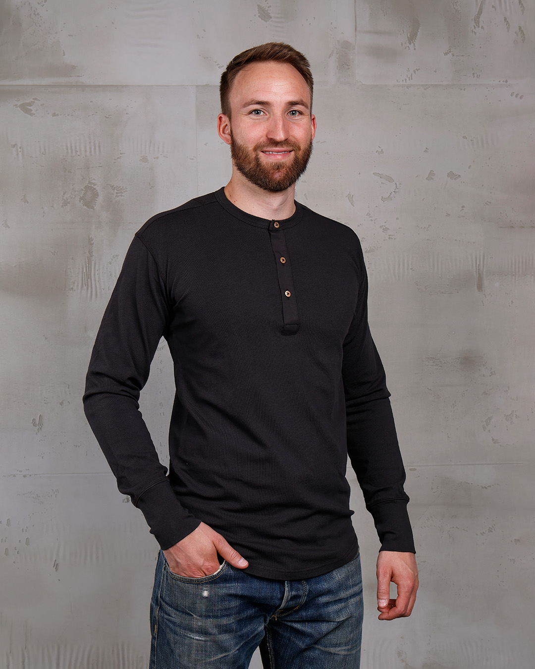 1927 Henley Shirt Long Sleeve Faded Black