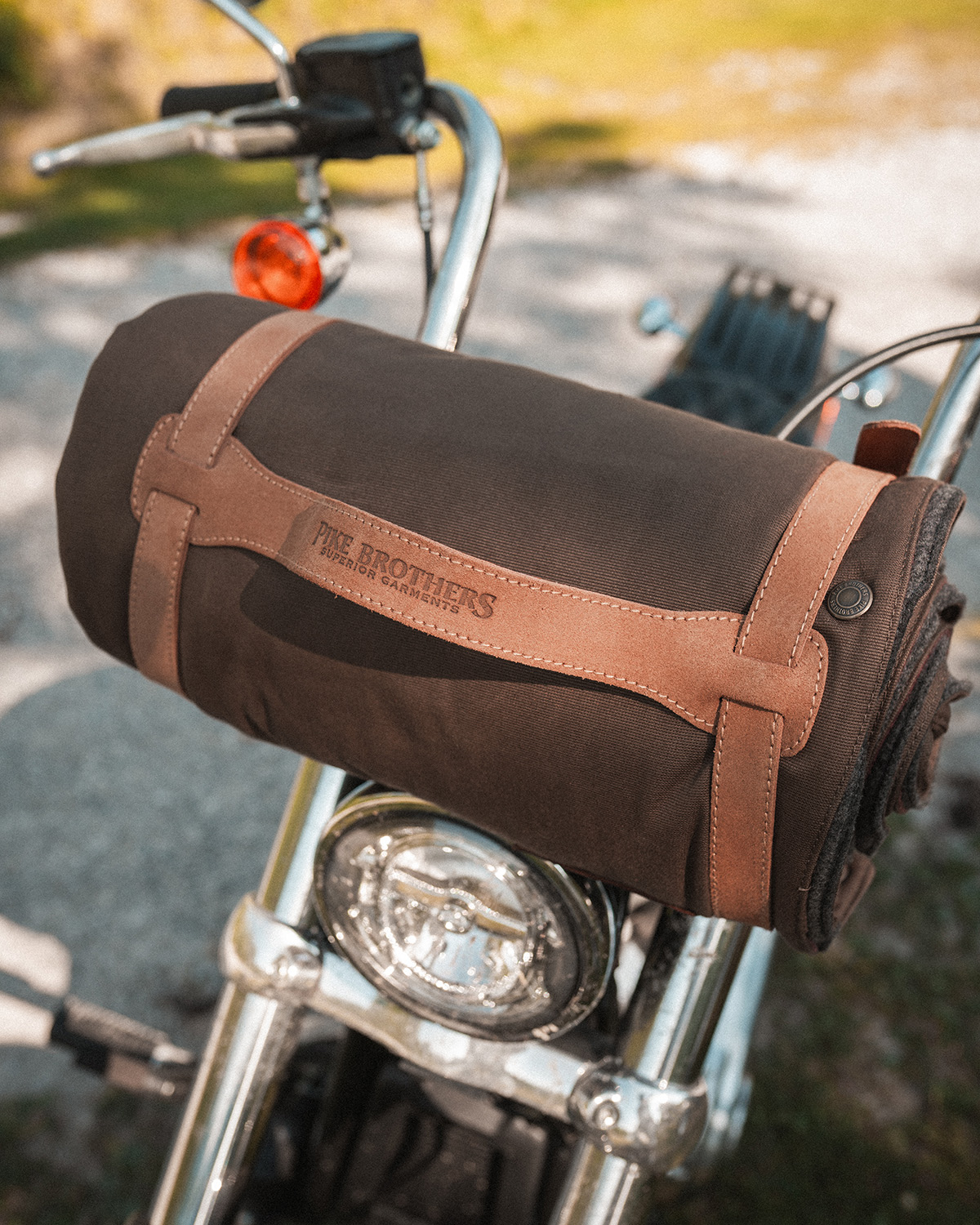 1965 Survival Blanket Waxed Khaki
