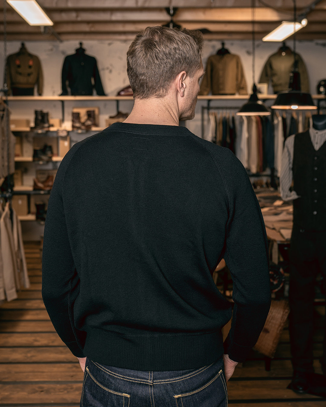 1943 C2 Sweater black 1943 C2 Sweater black