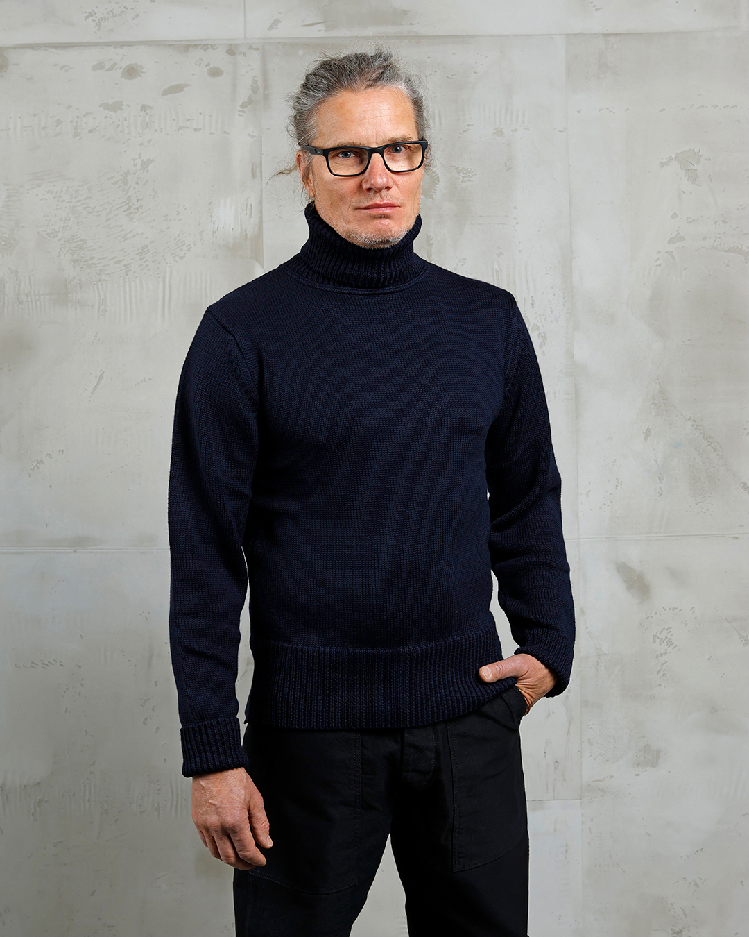1923 Turtle Neck Dark Navy